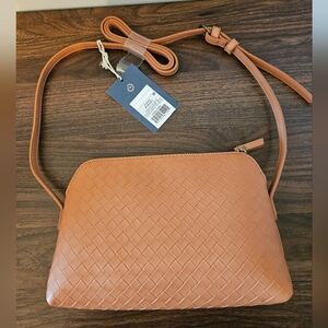 Universal Thread Small Woven Tan Crossbody Bag Faux Leather NWT